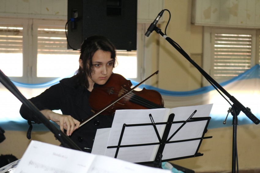 Actos por conmemorativos por Revolucin de Mayo con fuertes mensajes d