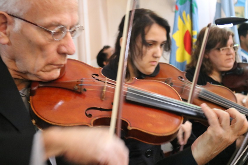 Actos por conmemorativos por Revolucin de Mayo con fuertes mensajes d