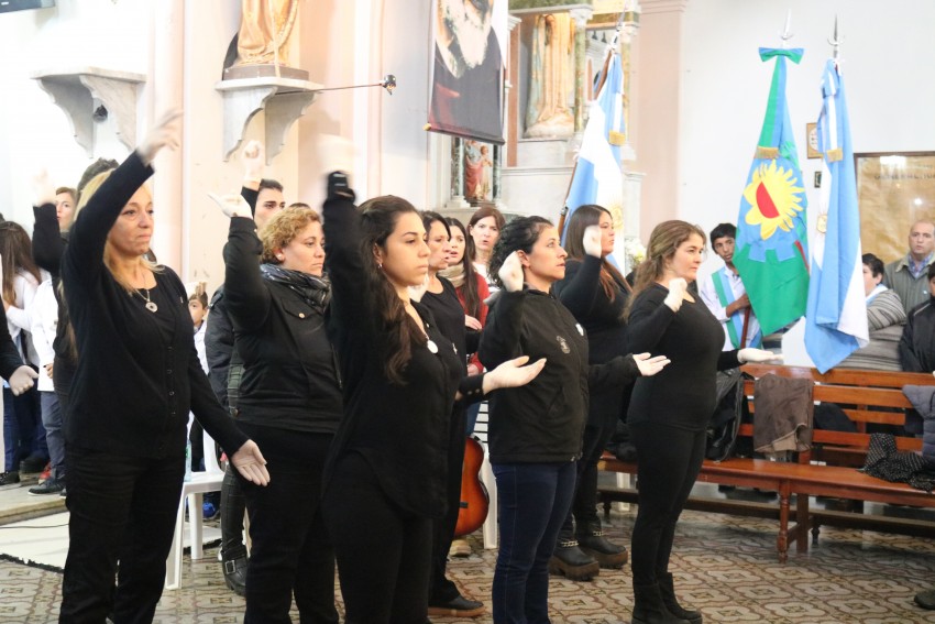 Actos por conmemorativos por Revolucin de Mayo con fuertes mensajes d