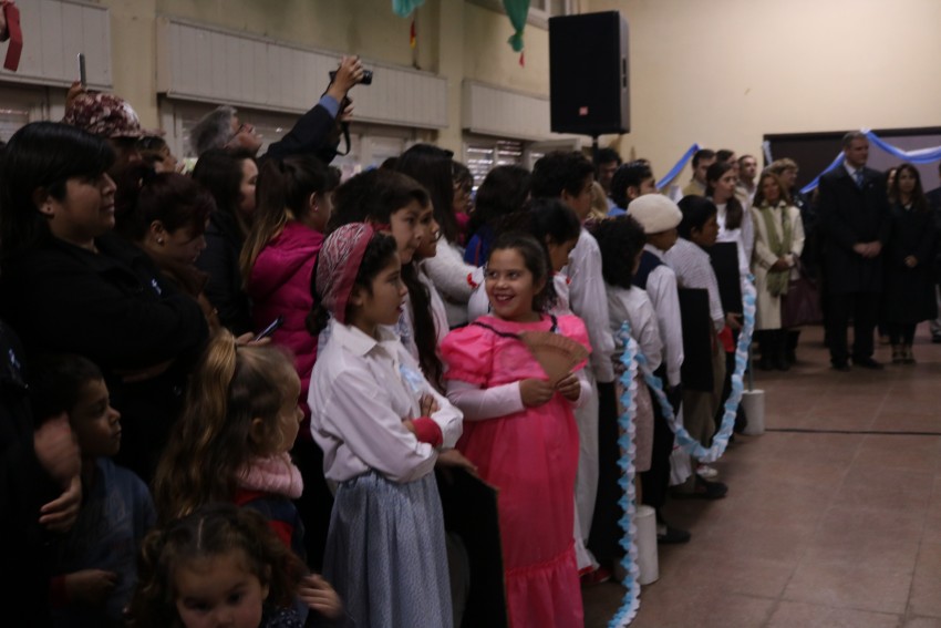 Actos por conmemorativos por Revolucin de Mayo con fuertes mensajes d