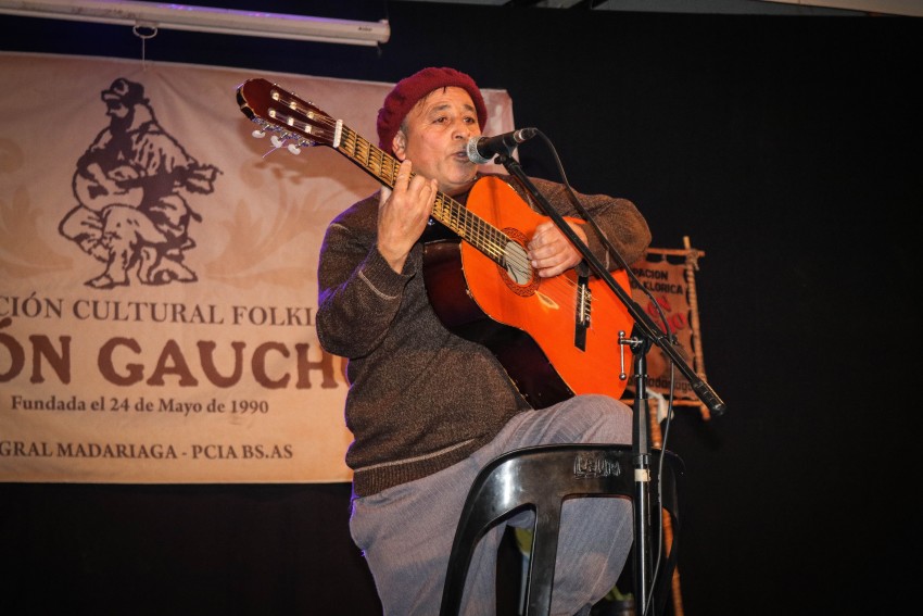 Jirn Gaucho festej su Aniversario 27 en el Club Deportivo El Len