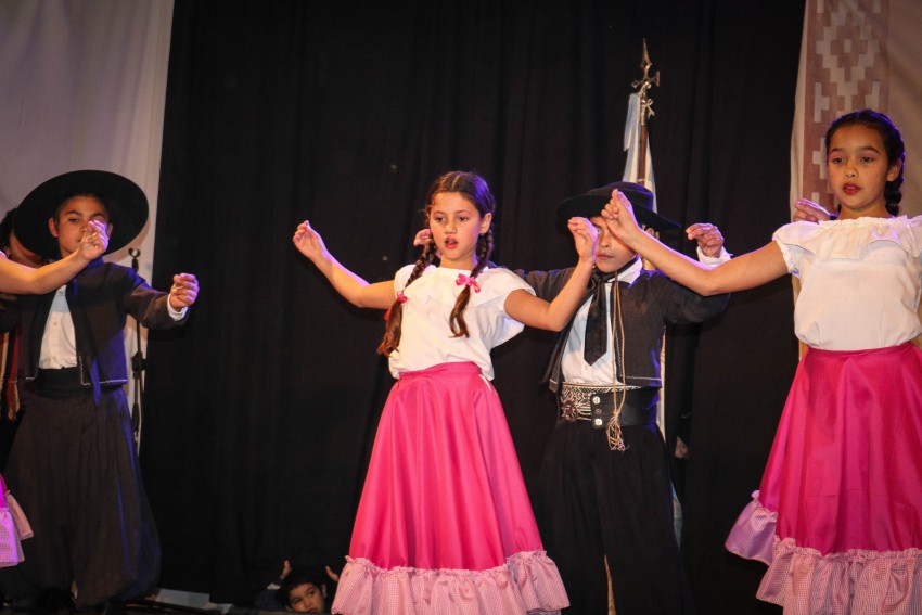 Jirn Gaucho festej su Aniversario 27 en el Club Deportivo El Len