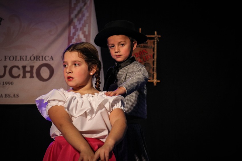 Jirn Gaucho festej su Aniversario 27 en el Club Deportivo El Len