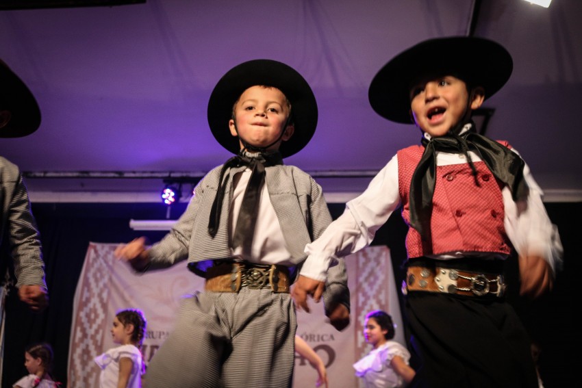 Jirn Gaucho festej su Aniversario 27 en el Club Deportivo El Len