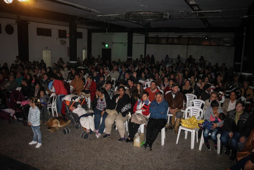 Jirn Gaucho festej su Aniversario 27 en el Club Deportivo El Len