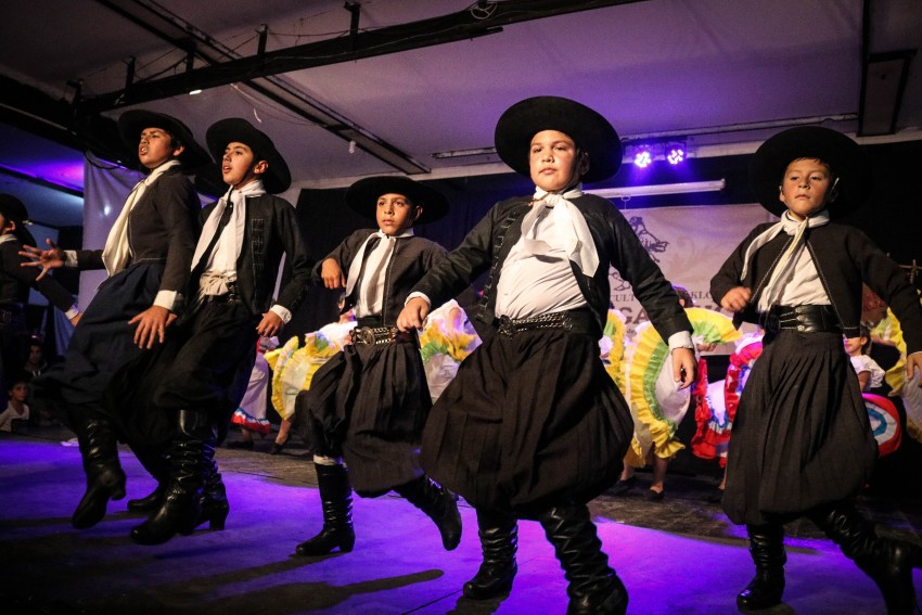 Jirn Gaucho festej su Aniversario 27 en el Club Deportivo El Len