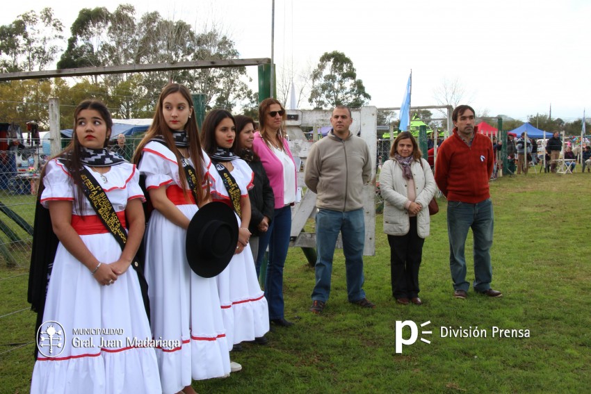 Jornada de jineteada en el predio de la Fiesta del Gaucho