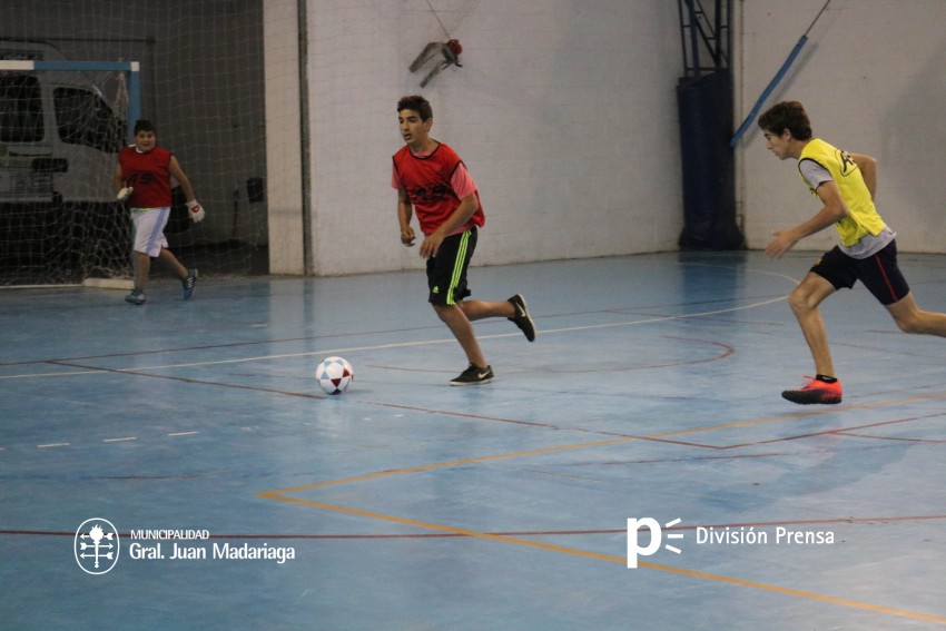 El equipo del Instituto San Jos logr el pase a la etapa regional en 