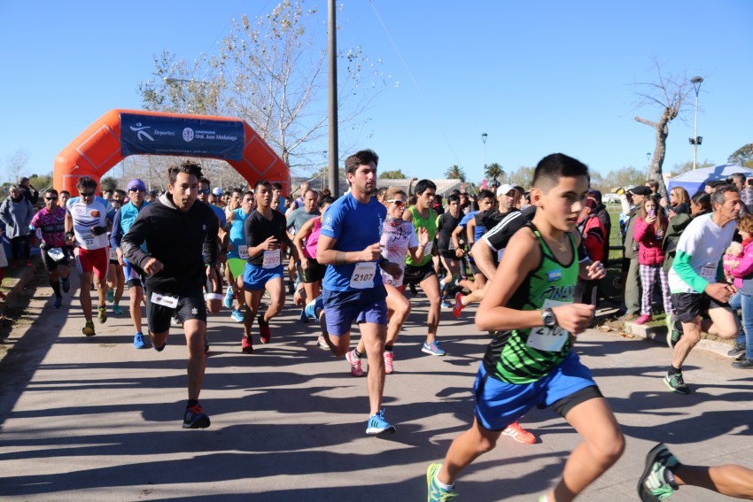 Excelente participacin de atletas en el duatln regional
