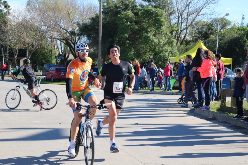 Excelente participacin de atletas en el duatln regional