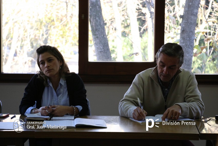 Evaluaron nuevas posibilidades de cursos y carreras a dictar en Madari