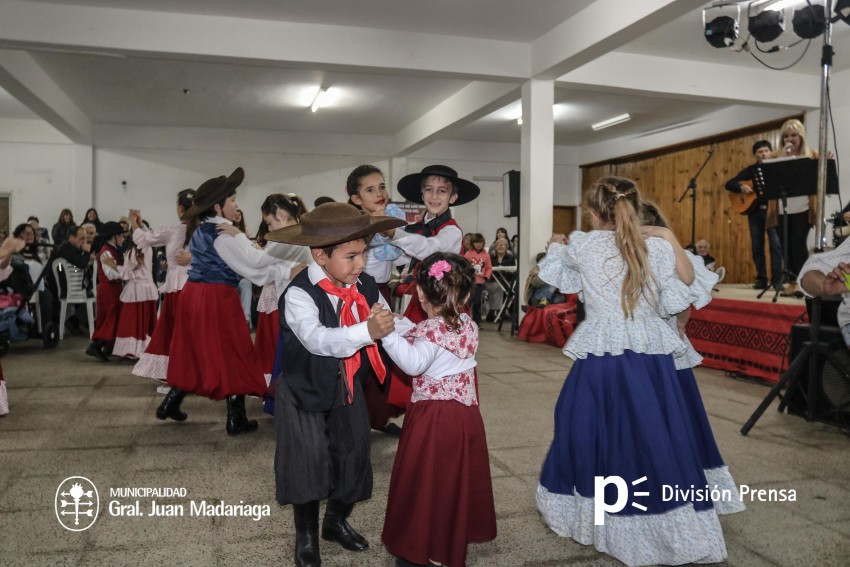 Renacer Criollo tuvo su pea en el Juventud Unida