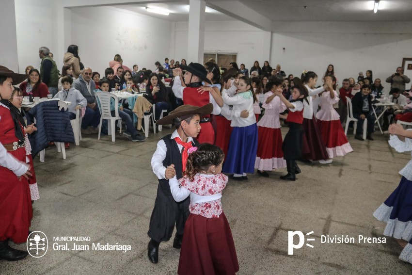 Renacer Criollo tuvo su pea en el Juventud Unida