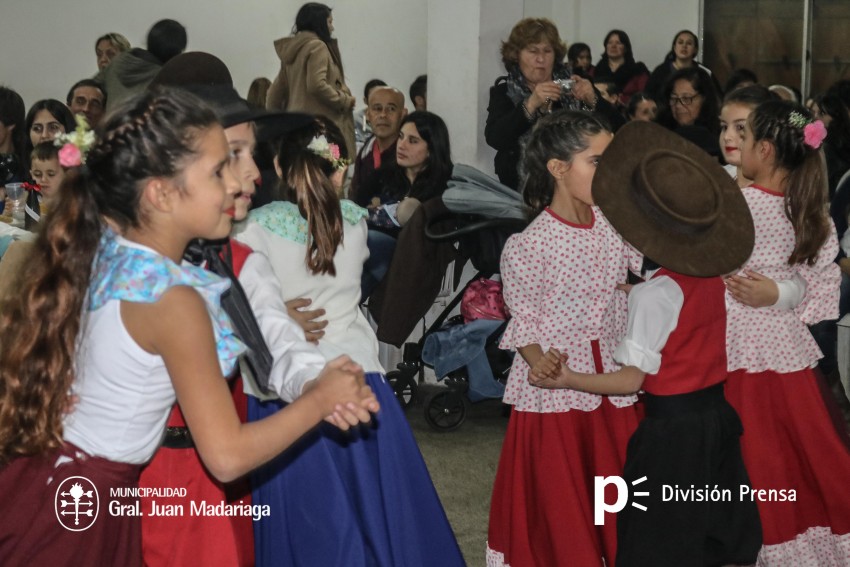 Renacer Criollo tuvo su pea en el Juventud Unida