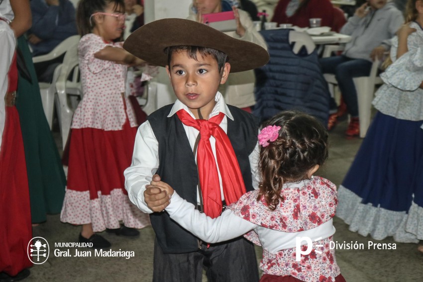 Renacer Criollo tuvo su pea en el Juventud Unida
