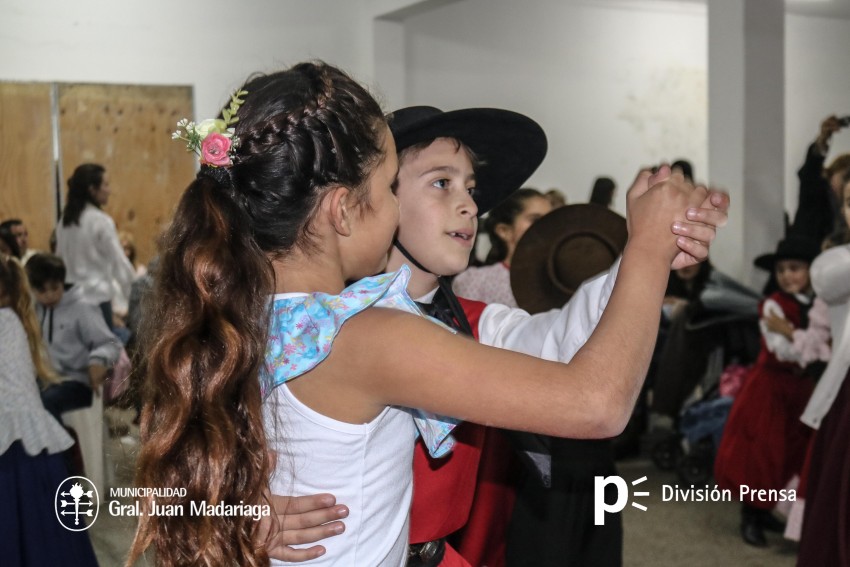 Renacer Criollo tuvo su pea en el Juventud Unida