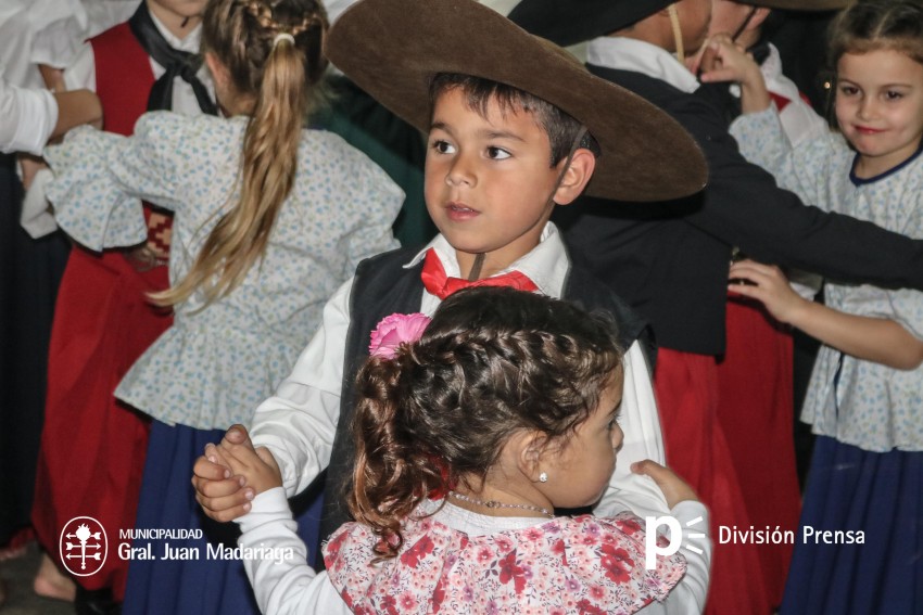 Renacer Criollo tuvo su pea en el Juventud Unida