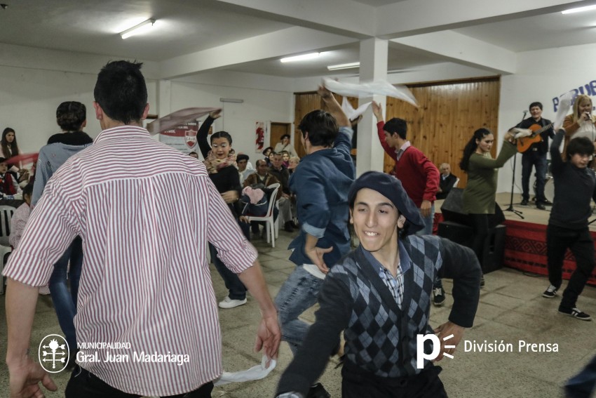 Renacer Criollo tuvo su pea en el Juventud Unida