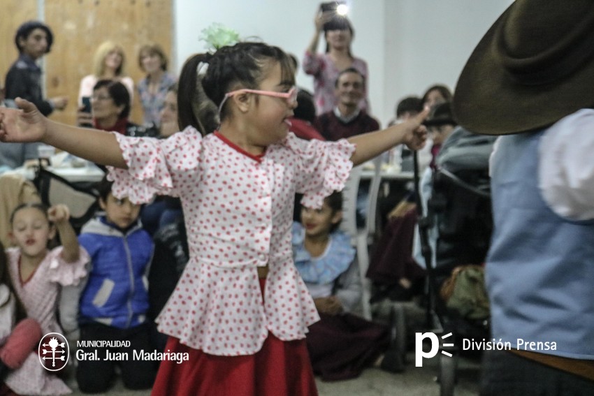 Renacer Criollo tuvo su pea en el Juventud Unida