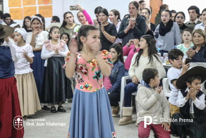 Renacer Criollo tuvo su pea en el Juventud Unida