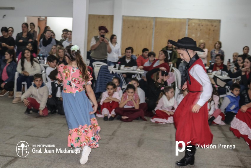 Renacer Criollo tuvo su pea en el Juventud Unida