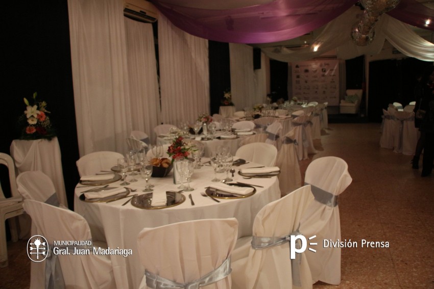Se realiz� con �xito la cena a beneficio del Hospital
