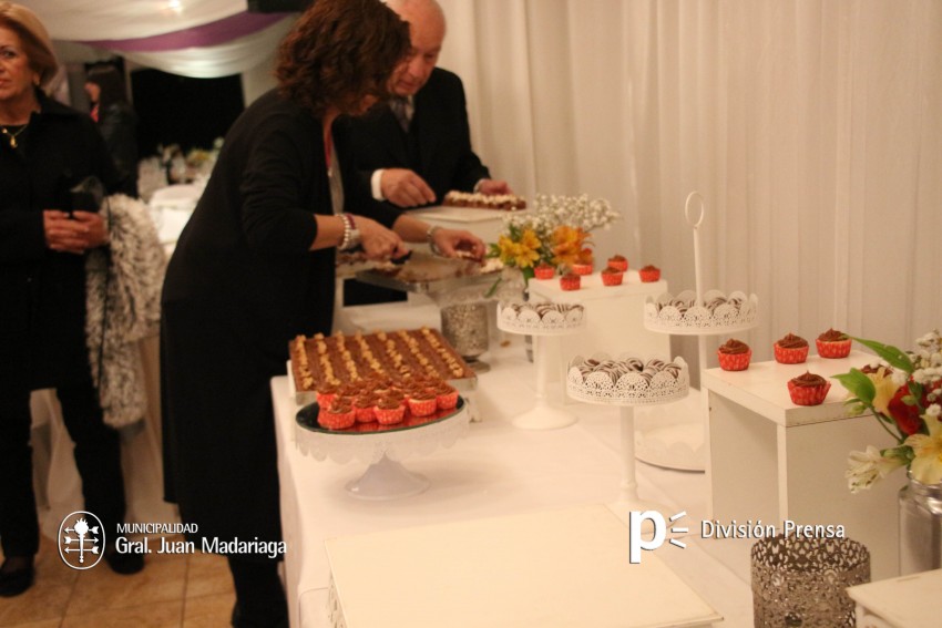 Se realiz� con �xito la cena a beneficio del Hospital