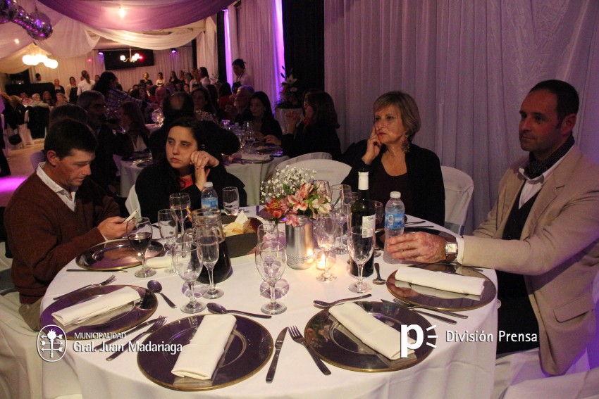 Se realiz� con �xito la cena a beneficio del Hospital