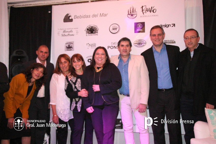 Se realiz� con �xito la cena a beneficio del Hospital