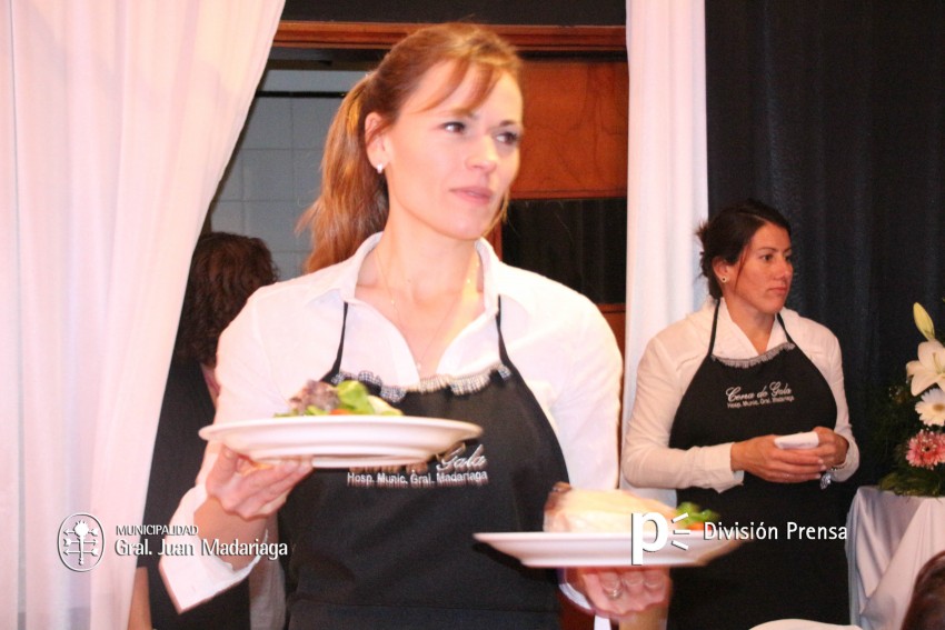 Se realiz� con �xito la cena a beneficio del Hospital