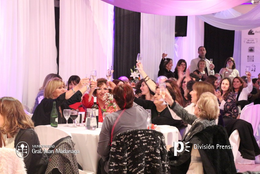 Se realiz� con �xito la cena a beneficio del Hospital