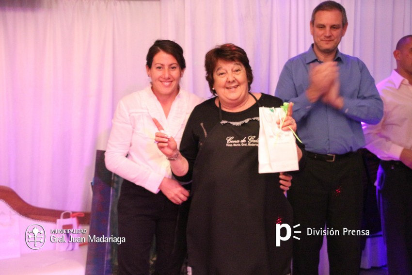 Se realiz� con �xito la cena a beneficio del Hospital