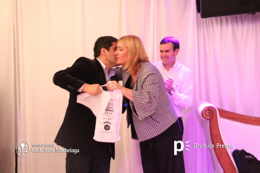 Se realiz� con �xito la cena a beneficio del Hospital