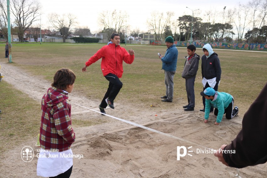 Se disput la etapa local de atletismo especial