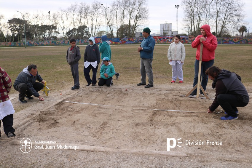 Se disput la etapa local de atletismo especial