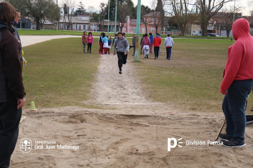 Se disput la etapa local de atletismo especial