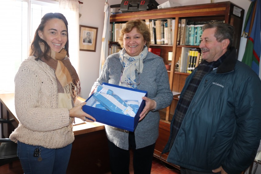 La Escuela del paraje El Cardalito recibi una nueva bandera de cer
