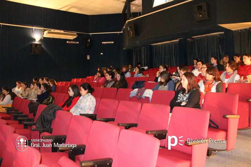 Inici la capacitacin docente sobre medio ambiente