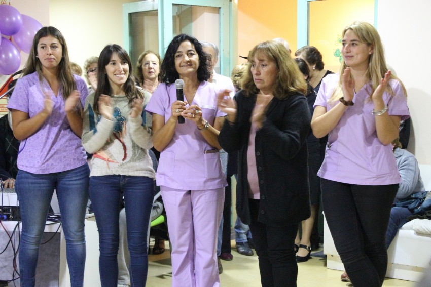 Los abuelos del hogar festejaron el da de la ancianidad