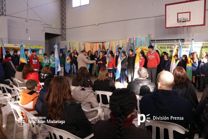 Inici con xito la Feria de Ciencia y Tecnologa