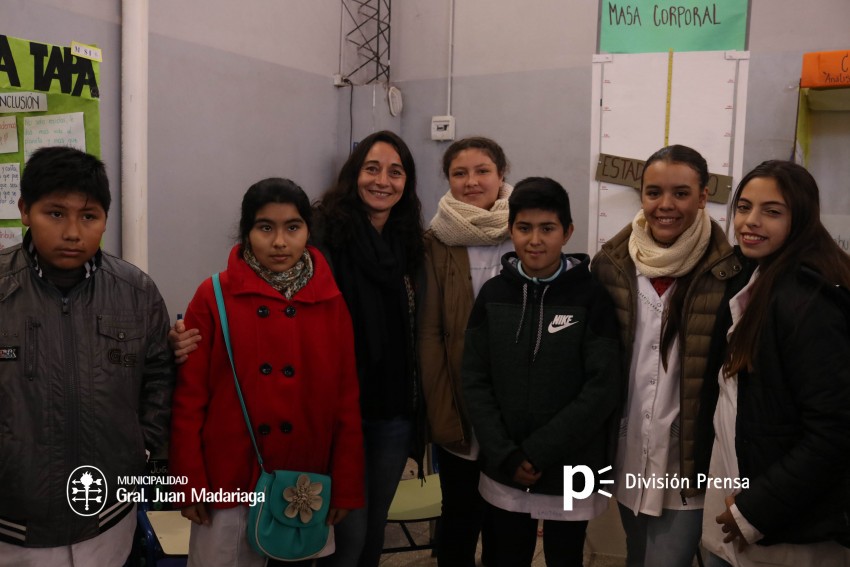 Inici con xito la Feria de Ciencia y Tecnologa