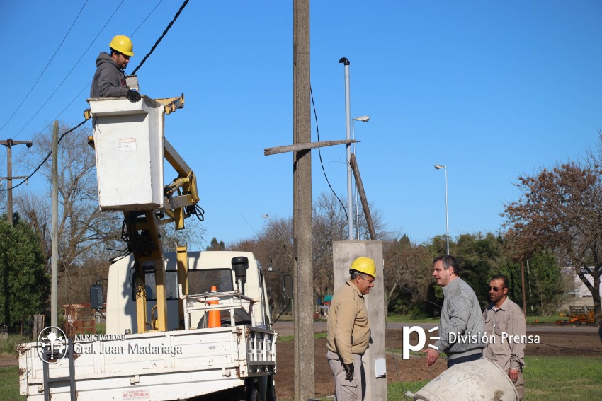 Empleados municipales realizan la parquizacin de la delegacin sur y 