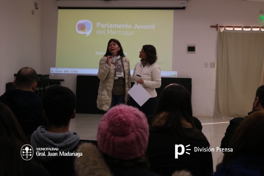 Se realiz el Encuentro Distrital del Parlamento Juvenil del Mercosur