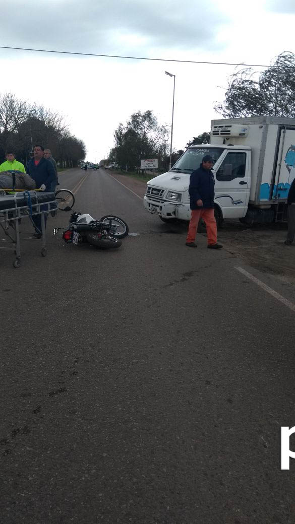 Siniestro vial deja un herido y provoca restricciones en la circulació