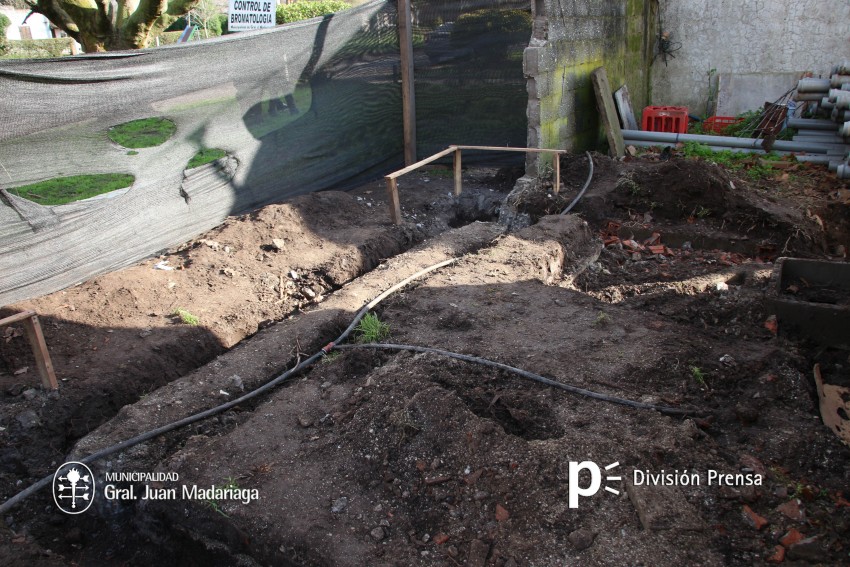 Realizan obras en el Corraln Municipal que redundarn en mejoras para