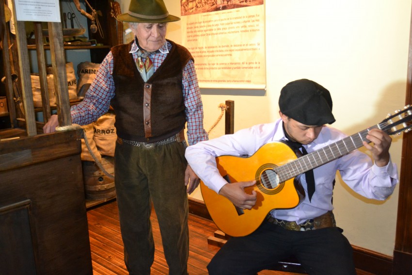 Comenz la muestra de payadores en el Museo Histrico