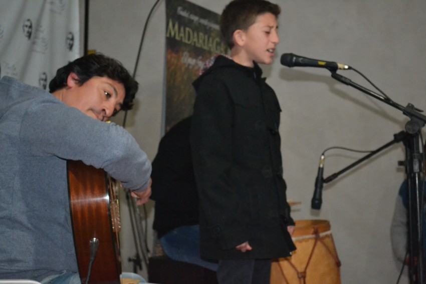 Los payadores tuvieron su noche en el SUM de Fiesta del Gaucho