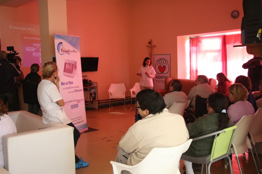 Realizaron la charla sobre hepatitis en el Hogar de Ancianos