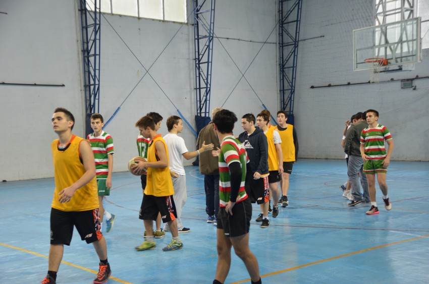 Jvenes de Corrientes visitaron Madariaga y disputaron partidos amisto