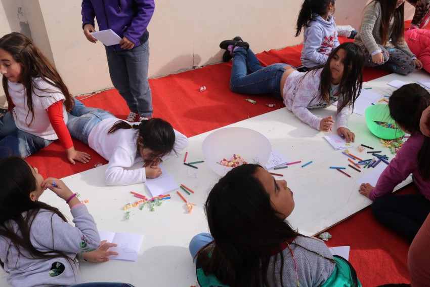 Multitudinario festejo por el da del nio en el Paseo del Bicentenari